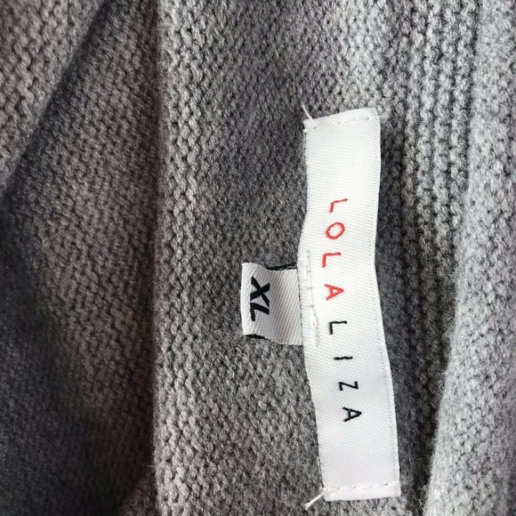 Lola & Liza Pull Over XL Gray Shoulder Grommets - Picture 6 of 8